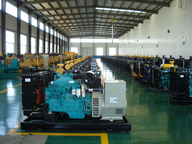 邳州租赁发电机-柴油发电机组冒蓝烟、冒黑烟、冒白烟故障分析